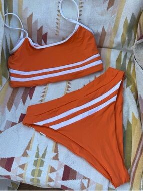 l*space Orange and white bikini top medium bottom large